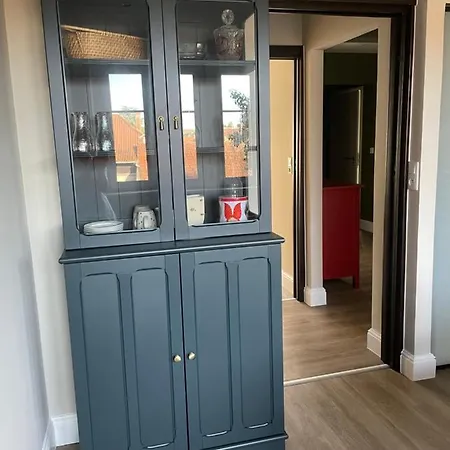 La Cerise Sur Le Gateau Apartment *
